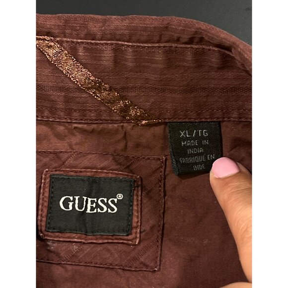 Guess SKU 513 Mens Maroon Short Sleeve Button Up Shirt Size XL - Picture 4 of 9